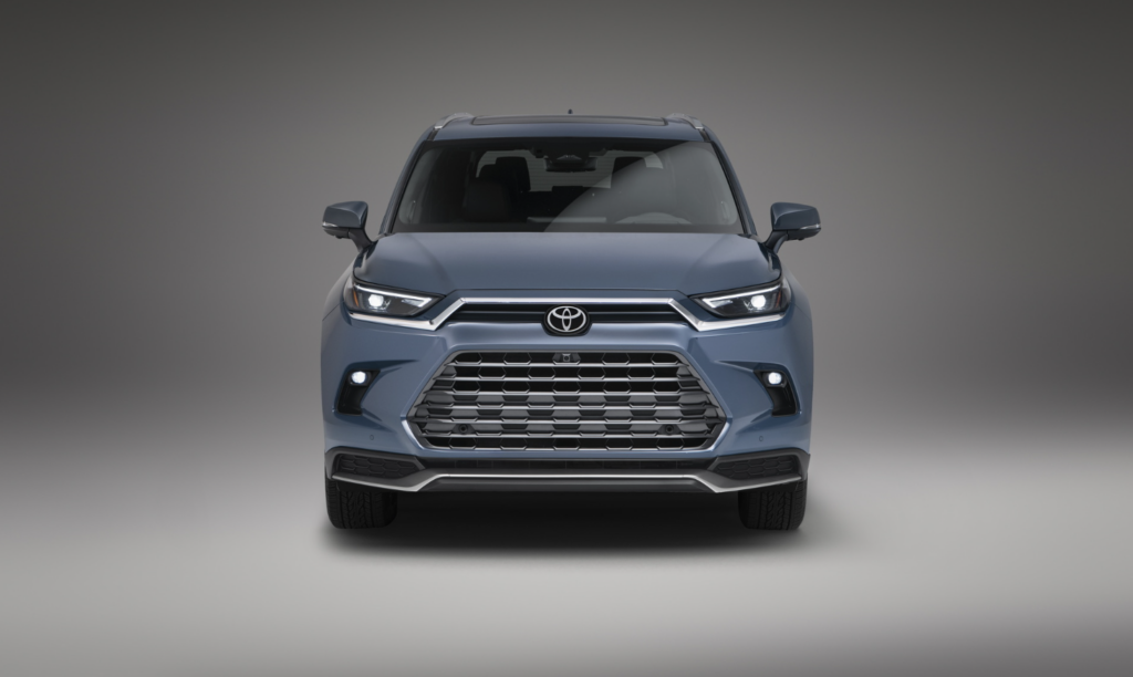 new 2025 toyota highlander xle