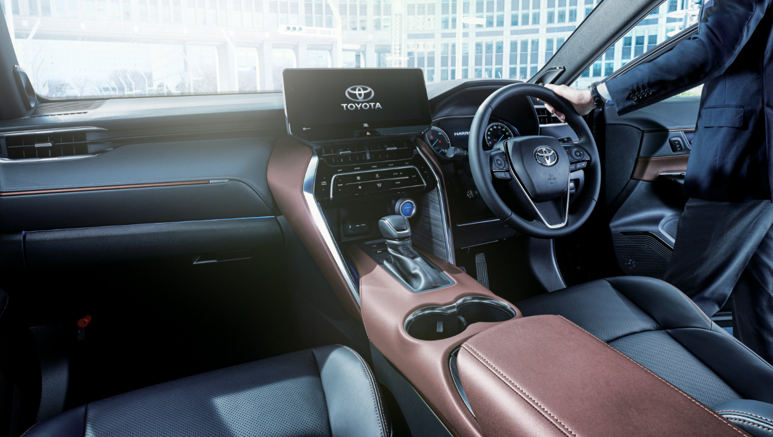 Toyota Harrier 2025 Interior